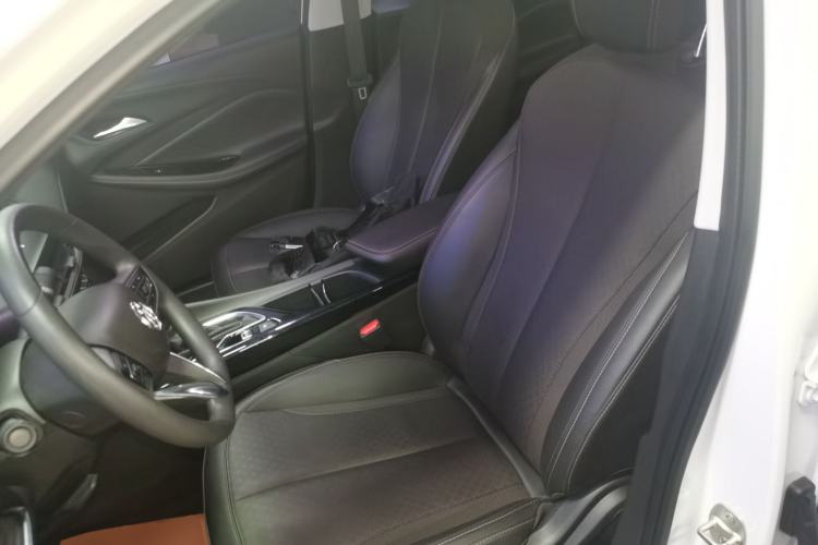 Used Buick Verano 2023 Pro Enjoyment Edition Left Front Seat