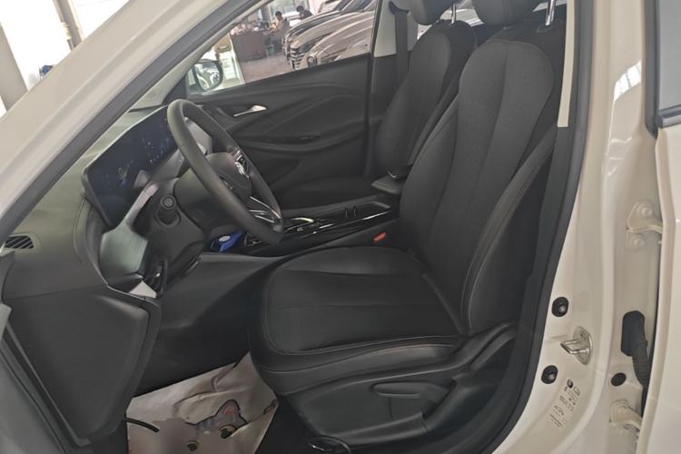 Used Buick Verano 2023 Pro Enjoyment Edition Left Front Seat