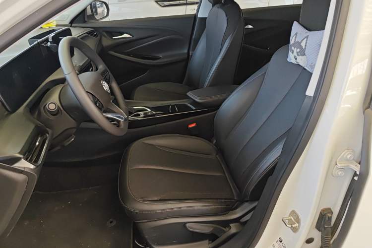 Used Buick Verano 2023 Pro Enjoyment Edition Left Front Seat