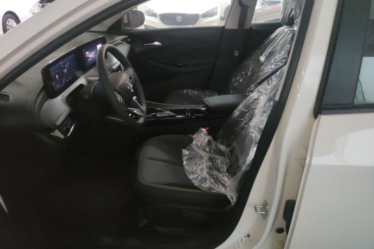 Used Buick Verano 2023 Pro Enjoyment Edition Left Front Seat