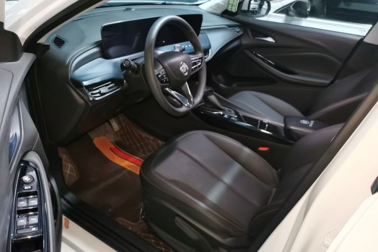 Used Buick Verano 2023 Pro Enjoyment Edition Left Front Seat