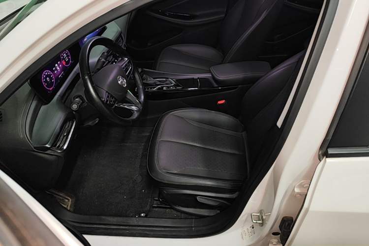 Used Buick Verano 2023 Pro Enjoyment Edition Left Front Seat