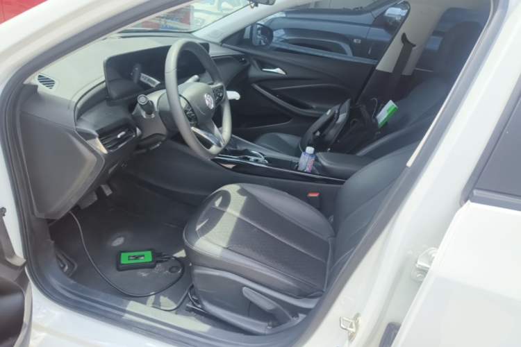 Used Buick Verano 2023 Pro Enjoyment Edition Left Front Seat