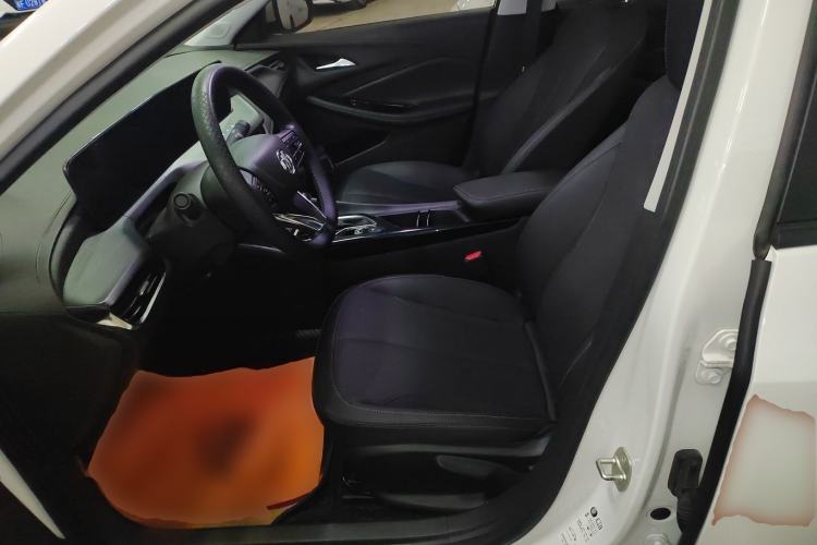 Used Buick Verano 2023 Pro Enjoyment Edition Left Front Seat