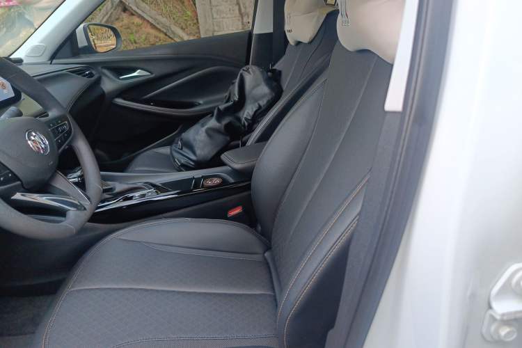 Used Buick Verano 2023 Pro Enjoyment Edition Left Front Seat
