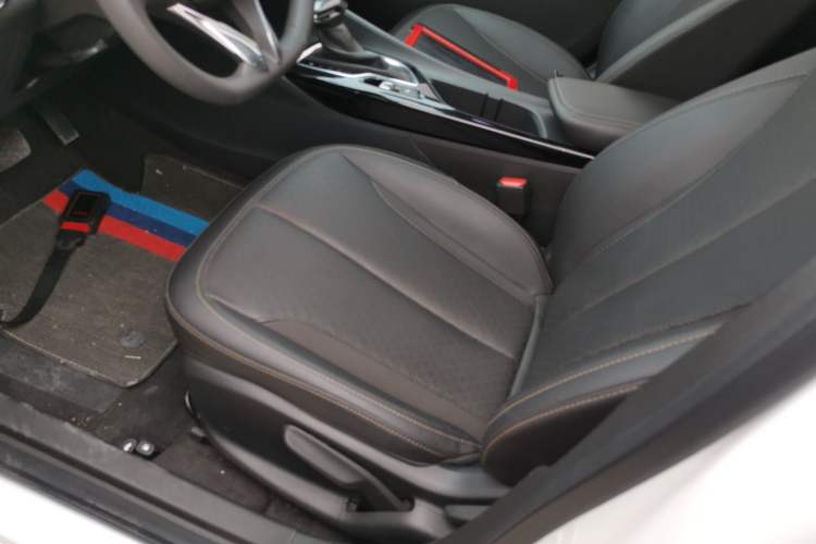 Used Buick Verano 2023 Pro Enjoyment Edition Left Front Seat
