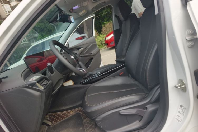 Used Buick Verano 2023 Pro Enjoyment Edition Left Front Seat