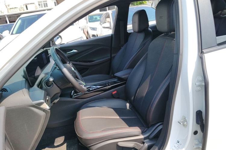 Used Buick Verano 2023 Pro GS Hunter Wind Edition Left Front Seat