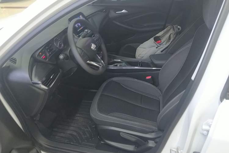 Used Buick Verano 2023 Pro Le Yi Edition Left Front Seat