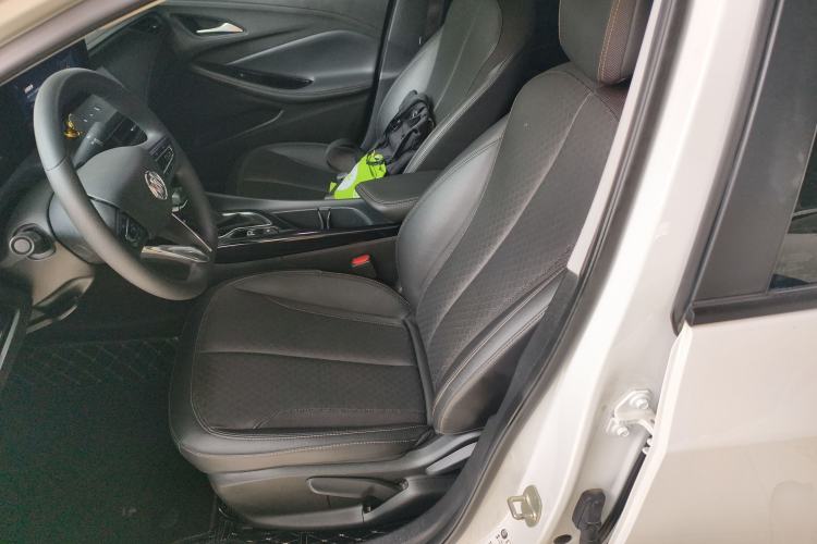 Used Buick Verano 2023 Pro Enjoyment Edition Left Front Seat