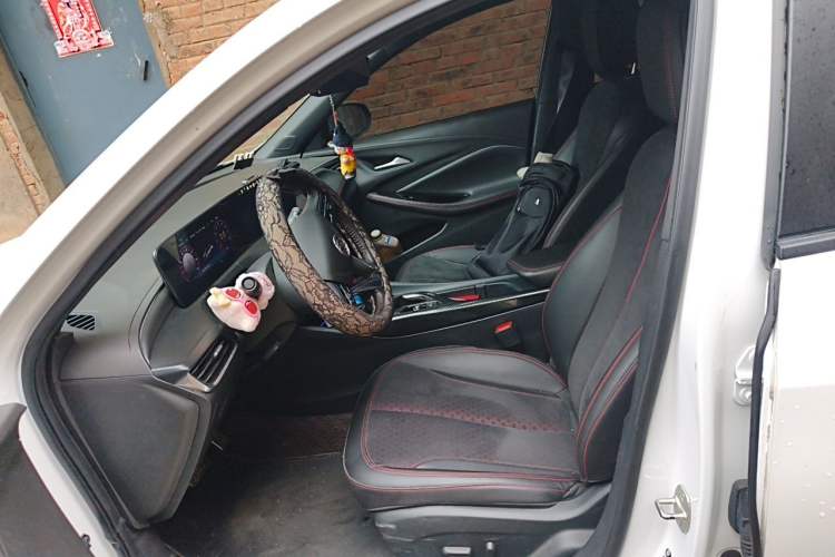 Used Buick Verano 2023 Pro GS Swift Edition Left Front Seat