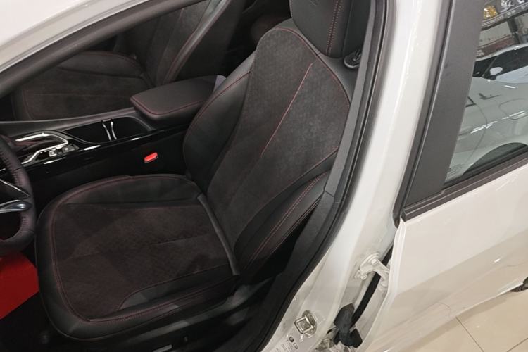 Used Buick Verano 2023 Pro GS Swift Edition Left Front Seat