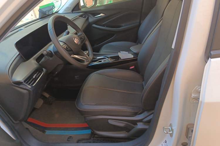Used Buick Verano 2023 Pro Enjoyment Edition Left Front Seat