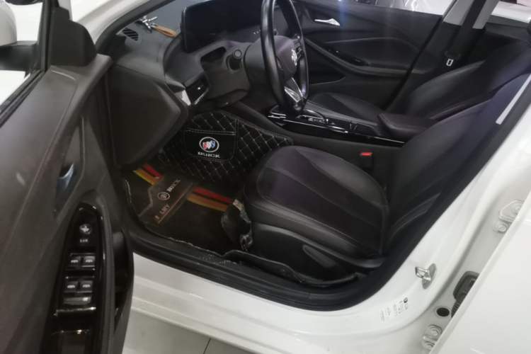 Used Buick Verano 2023 Pro Enjoyment Edition Left Front Seat