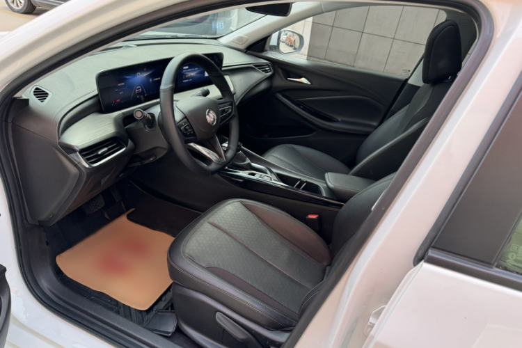 Used Buick Verano 2023 Pro Enjoyment Edition Left Front Seat