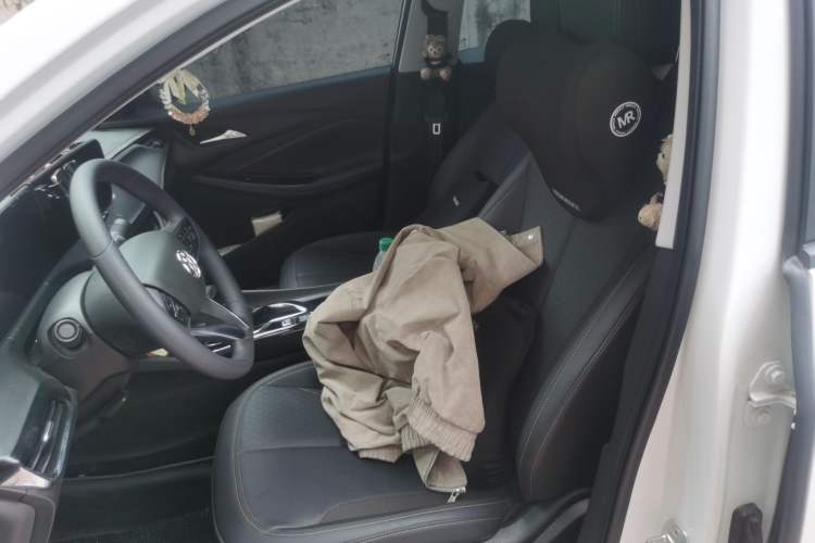 Used Buick Verano 2023 Pro Enjoyment Edition Left Front Seat