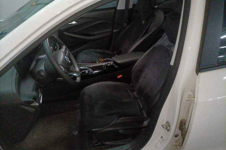 Used Buick Verano 2023 Pro Enjoyment Edition Left Front Seat