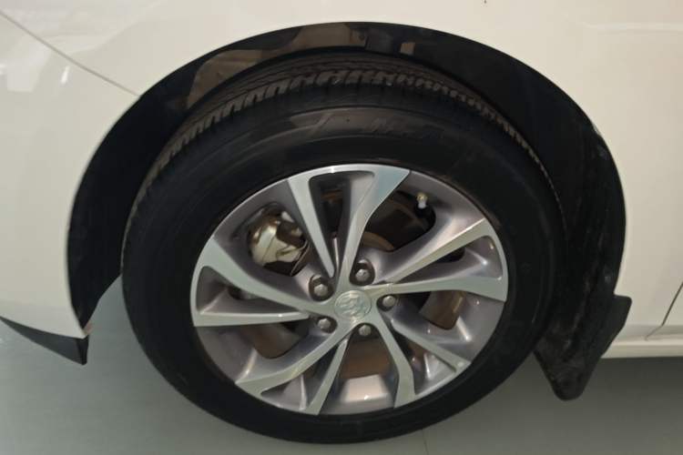 Used Buick Verano 2023 Pro Le Yi Edition Left Front Wheel Hub