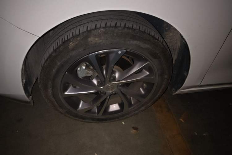 Used Buick Verano 2023 Pro Le Yi Edition Left Front Wheel Hub