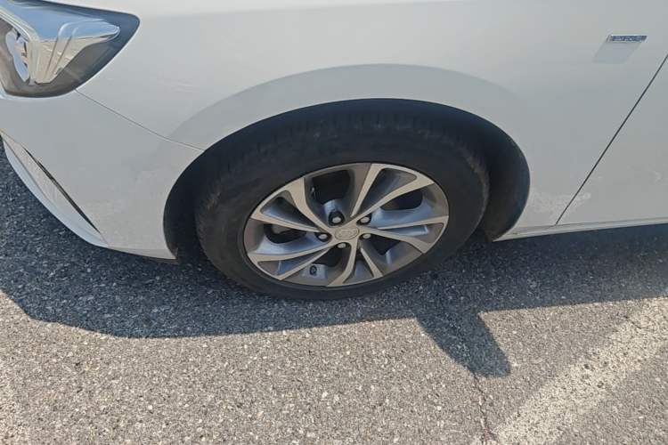 Used Buick Verano 2023 Pro Le Yi Edition Left Front Wheel Hub