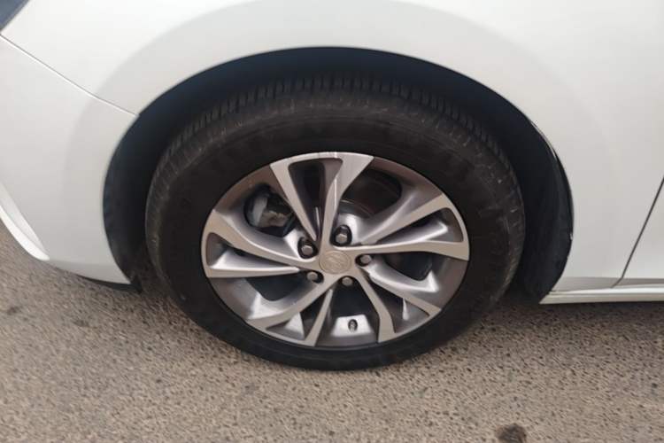 Used Buick Verano 2023 Pro Le Yi Edition Left Front Wheel Hub