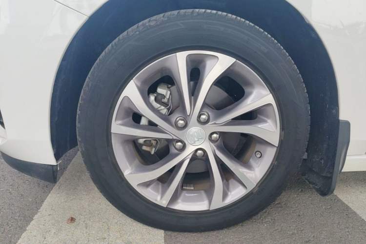 Used Buick Verano 2023 Pro Le Yi Edition Left Front Wheel Hub