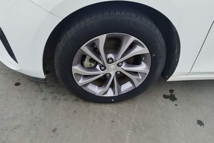 Used Buick Verano 2023 Pro Le Yi Edition Left Front Wheel Hub