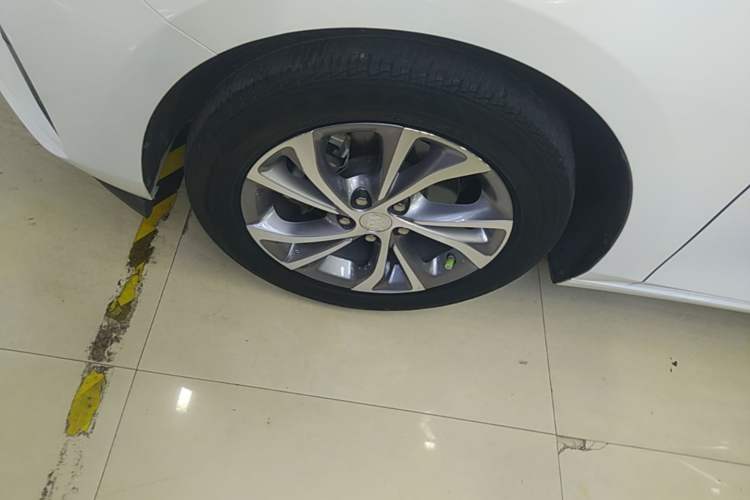 Used Buick Verano 2023 Pro Le Yi Edition Left Front Wheel Hub