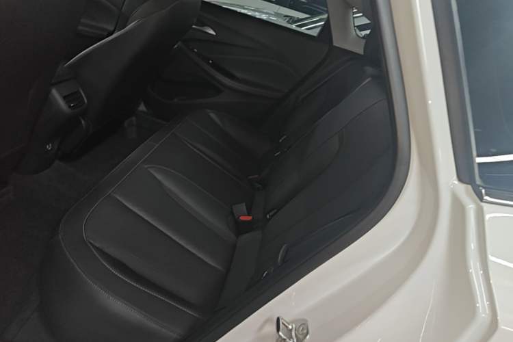 Used Buick Verano 2023 Pro Enjoyment Edition Left Rear Seat