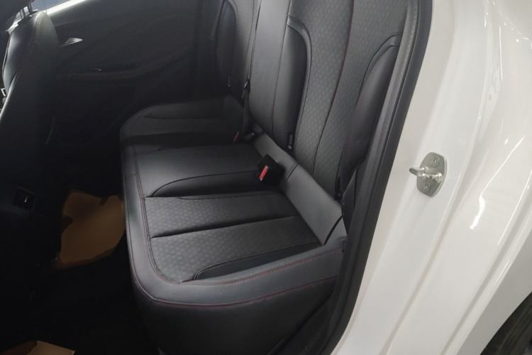 Used Buick Verano 2023 Pro GS Hunter Wind Edition Left Rear Seat