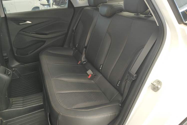 Used Buick Verano 2023 Pro Enjoyment Edition Left Rear Seat