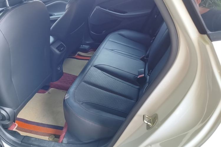 Used Buick Verano 2023 Pro GS Hunter Wind Edition Left Rear Seat