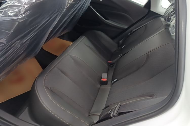 Used Buick Verano 2023 Pro Enjoyment Edition Left Rear Seat
