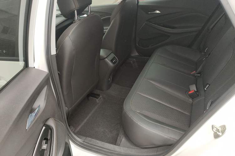 Used Buick Verano 2023 Pro Enjoyment Edition Left Rear Seat