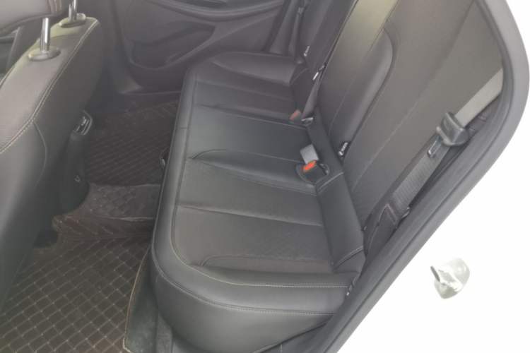 Used Buick Verano 2023 Pro Enjoyment Edition Left Rear Seat
