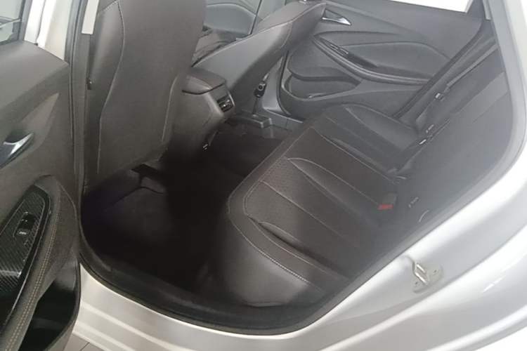 Used Buick Verano 2023 Pro Enjoyment Edition Left Rear Seat