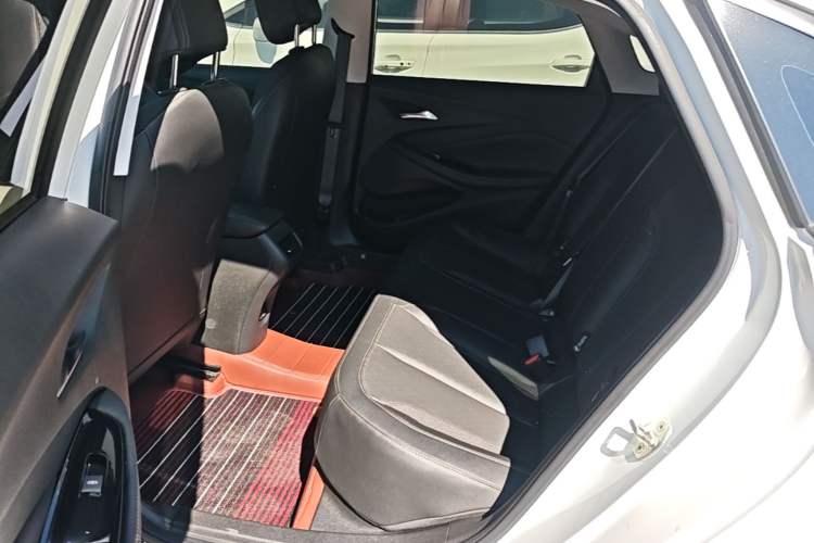Used Buick Verano 2023 Pro Enjoyment Edition Left Rear Seat