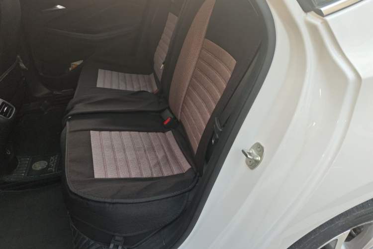 Used Buick Verano 2023 Pro Enjoyment Edition Left Rear Seat