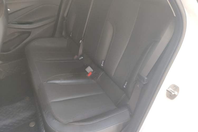Used Buick Verano 2023 Pro Enjoyment Edition Left Rear Seat