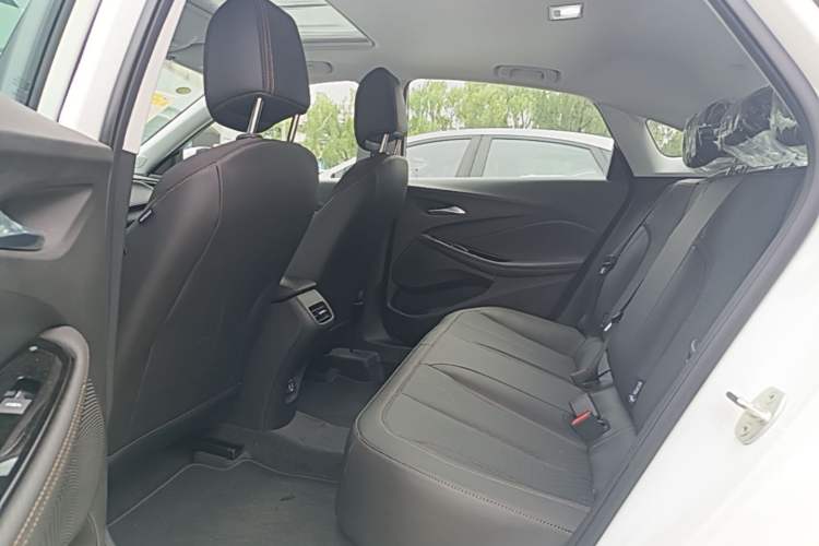 Used Buick Verano 2023 Pro Enjoyment Edition Left Rear Seat