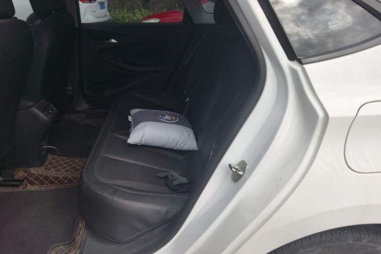 Used Buick Verano 2023 Pro Enjoyment Edition Left Rear Seat