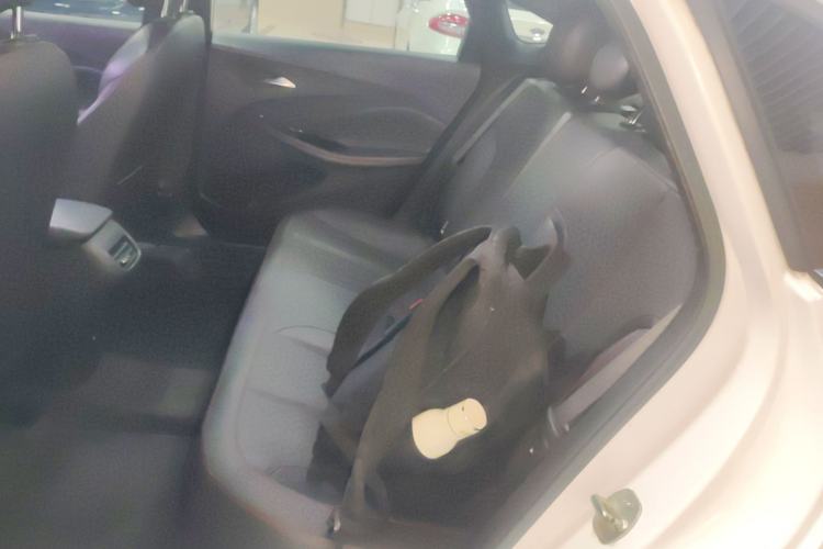 Used Buick Verano 2023 Pro GS Hunter Wind Edition Left Rear Seat