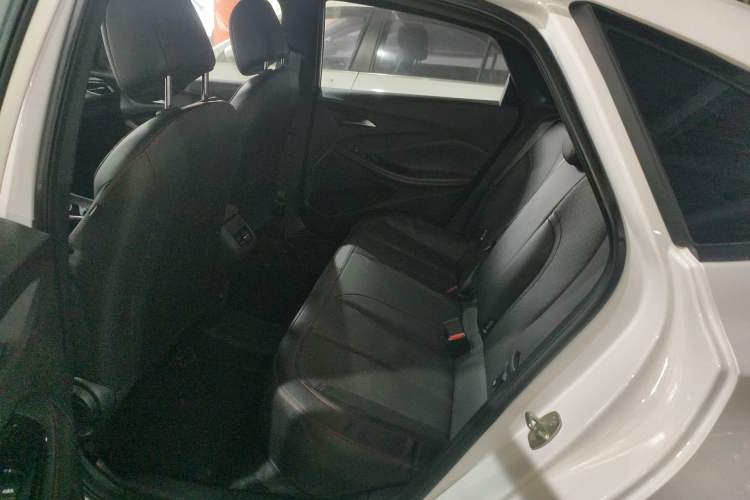 Used Buick Verano 2023 Pro GS Hunter Wind Edition Left Rear Seat