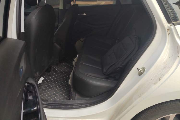 Used Buick Verano 2023 Pro Enjoyment Edition Left Rear Seat