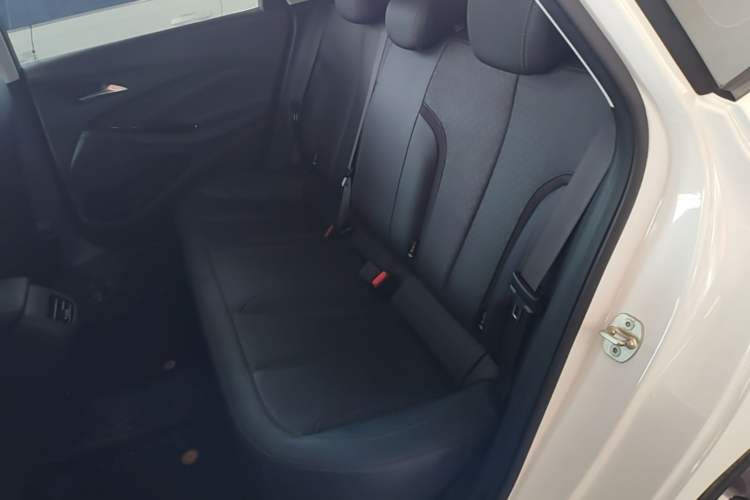 Used Buick Verano 2023 Pro Enjoyment Edition Left Rear Seat