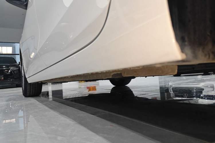 Used Buick Verano 2023 Pro Enjoyment Edition Left Side Sill