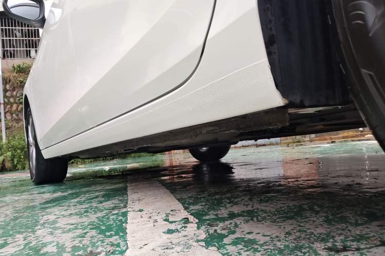 Used Buick Verano 2023 Pro Enjoyment Edition Left Side Sill