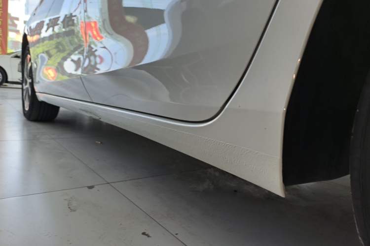 Used Buick Verano 2023 Pro Enjoyment Edition Left Side Sill
