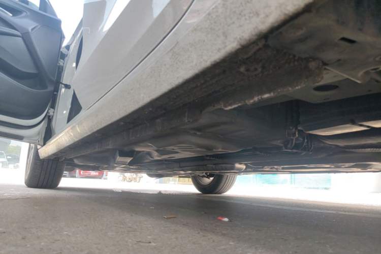 Used Buick Verano 2023 Pro Enjoyment Edition Left Side Sill