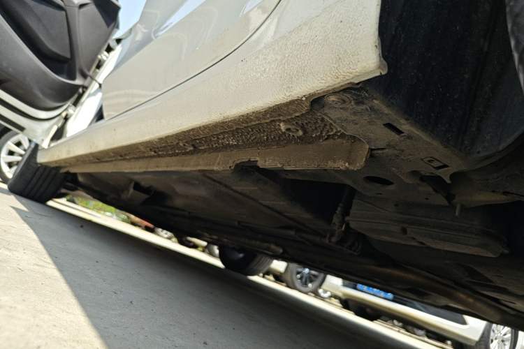 Used Buick Verano 2023 Pro Enjoyment Edition Left Side Sill